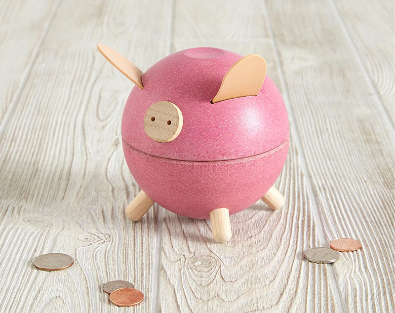 Gift Guide - 30+ Gift Ideas For The Modern Kid In Your Life // This fun and quirky piggy bank twists open to reveal how much has been saved.