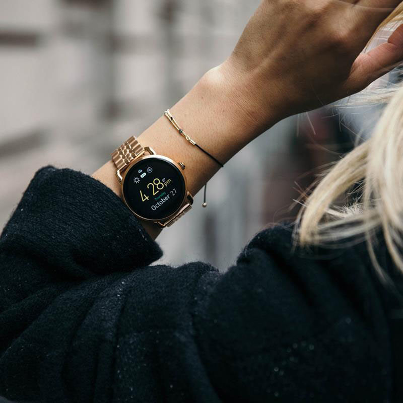 The Ultimate Gift Guide For The Modern Woman (40 Ideas!) // A smart watch with a city chic look will help keep track of all of her notifications, keep her on time, and make her busy life that much more organized.