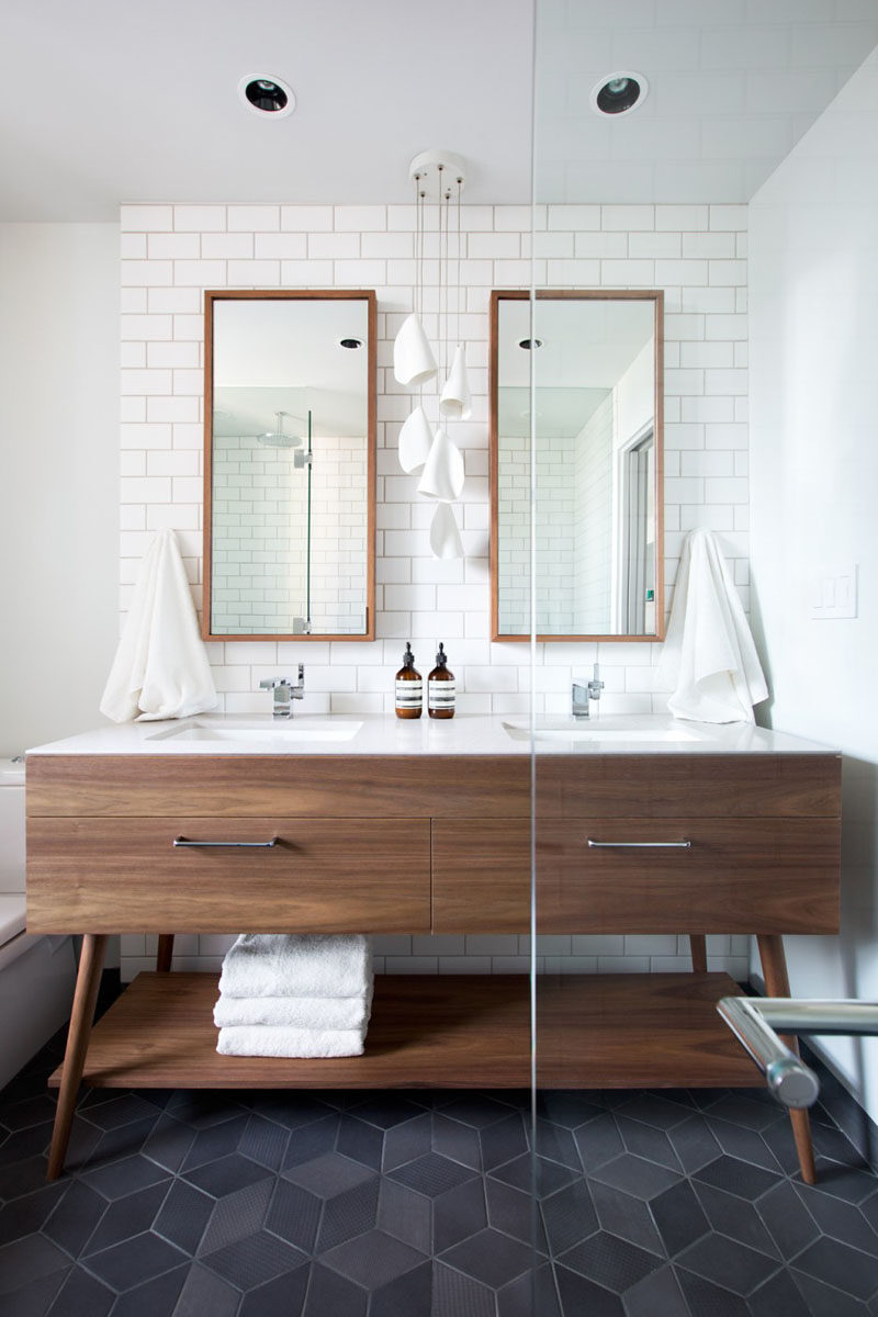 5 Bathroom Mirror Ideas For A Double Vanity // Two rectangular mirrors adds height to the bathroom and lets each person have their own space.